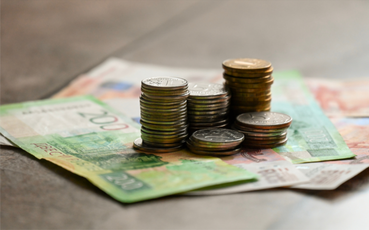 Где можно быстро заработать 300 рублей